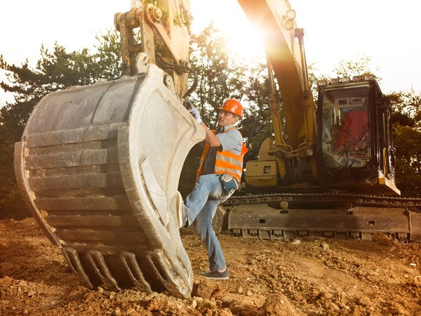 Le godet fleco : l'outil incontournable pour vos travaux.